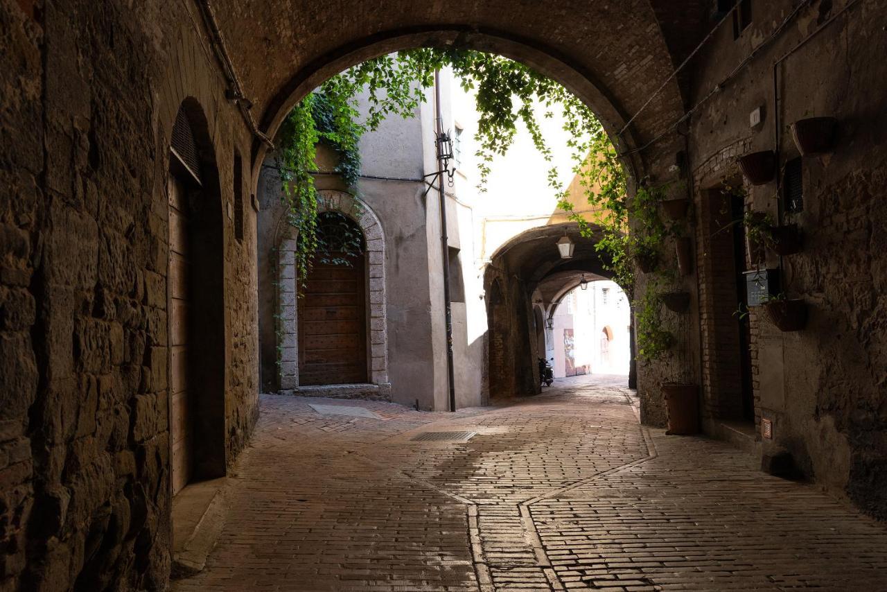 Incantevole Loft In Centro Perugia Buitenkant foto